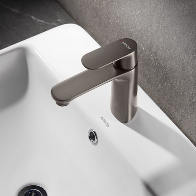 Single Lever Brass Basin Faucet Hot Cold Water Mixer Faucets